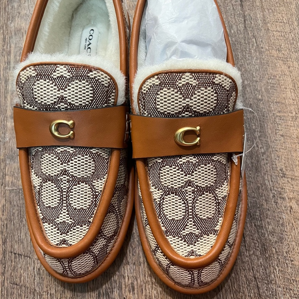 Coach Tan and Cream Interior